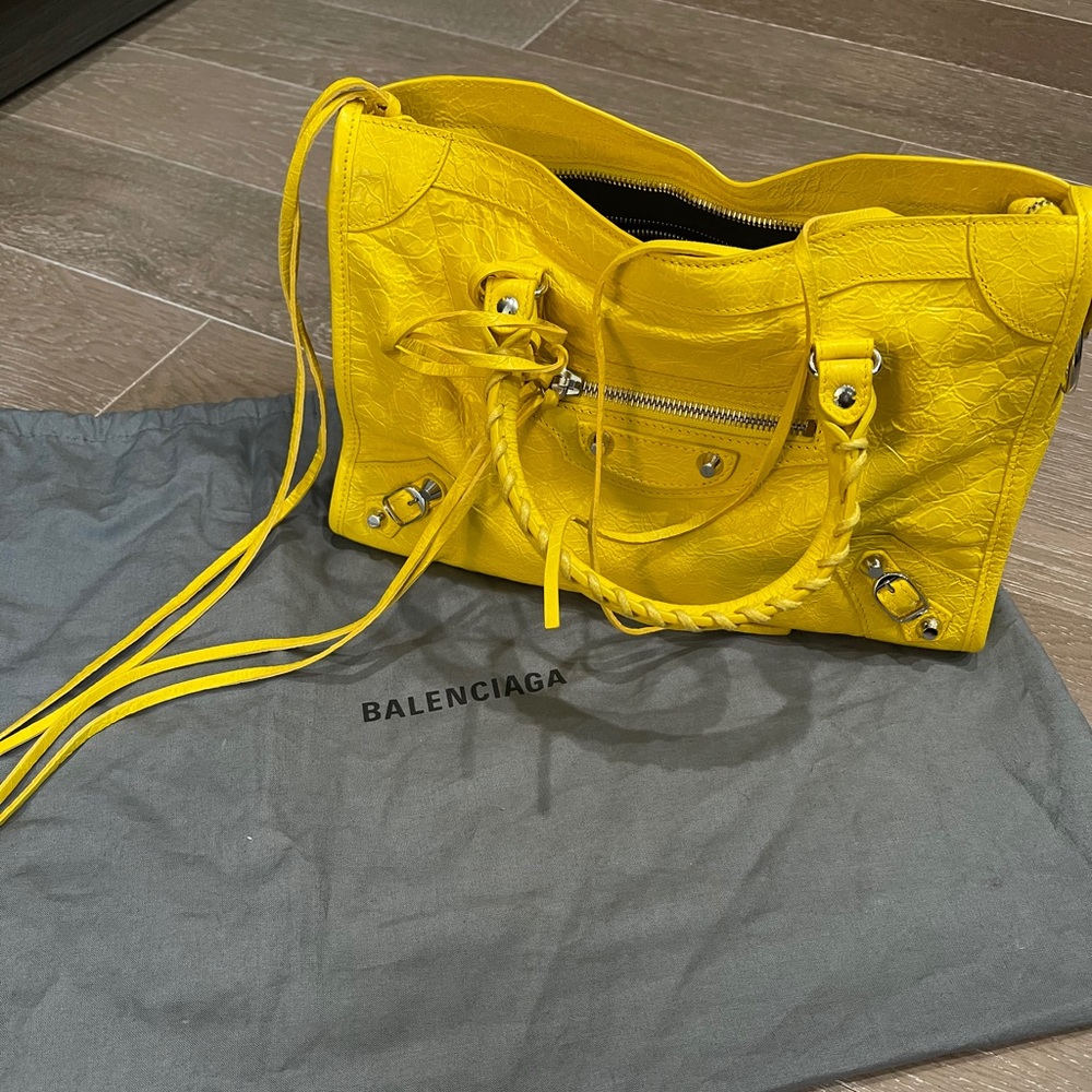 Balenciaga Classic City Bag Small